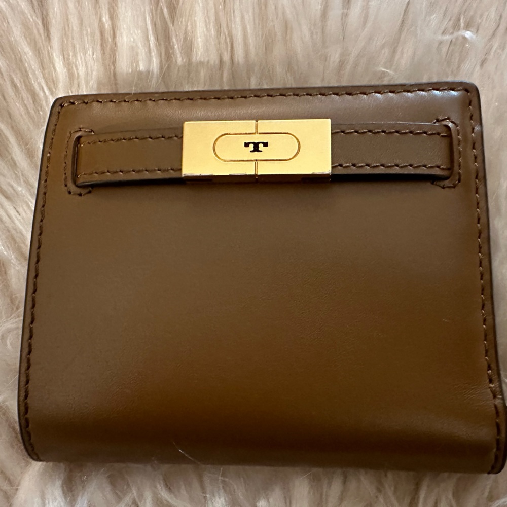 GUC Tory Burch Lee Radziwill Mini Wallet